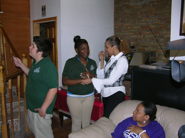 Volunteer at the Gift House